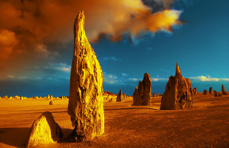 Pinnacles Desert