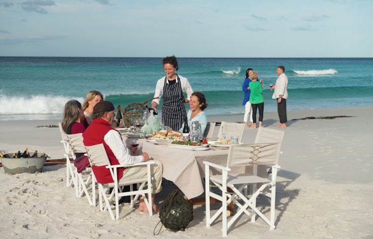 Tasmania Schouten Island dinner