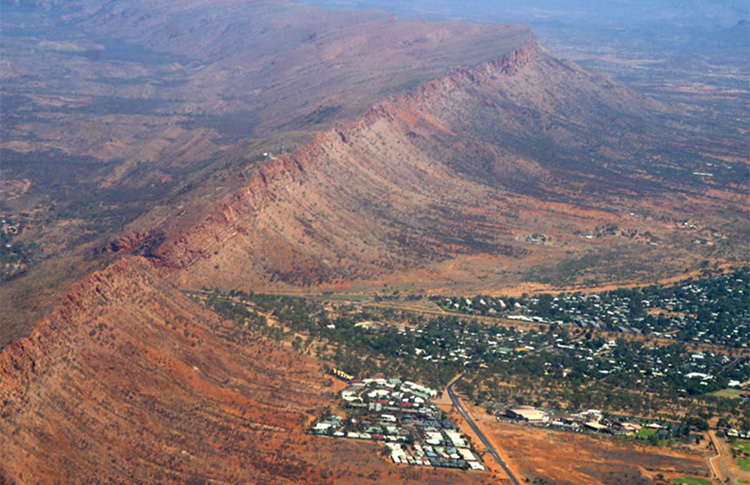Macdonnell Range and the Heavitree Gap at Alice Springs