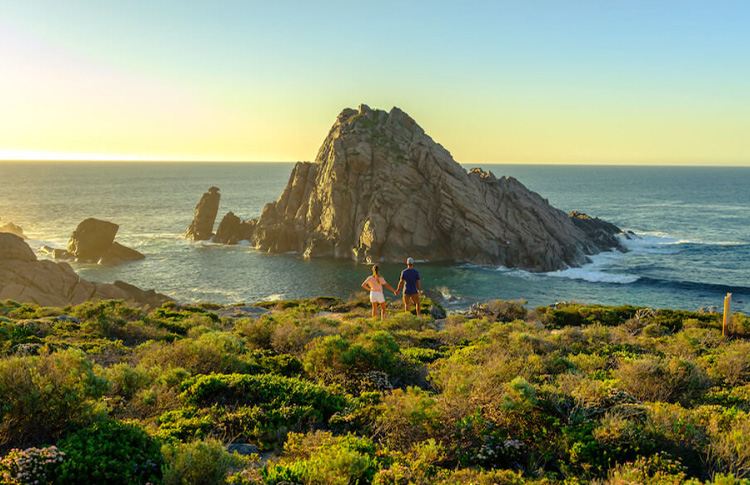 Hike Cape Naturaliste to Sugarloaf Rock