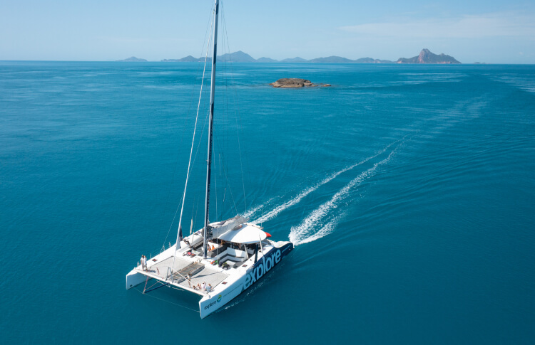 Hamilton Island Explore Sunset Dinner Sailing