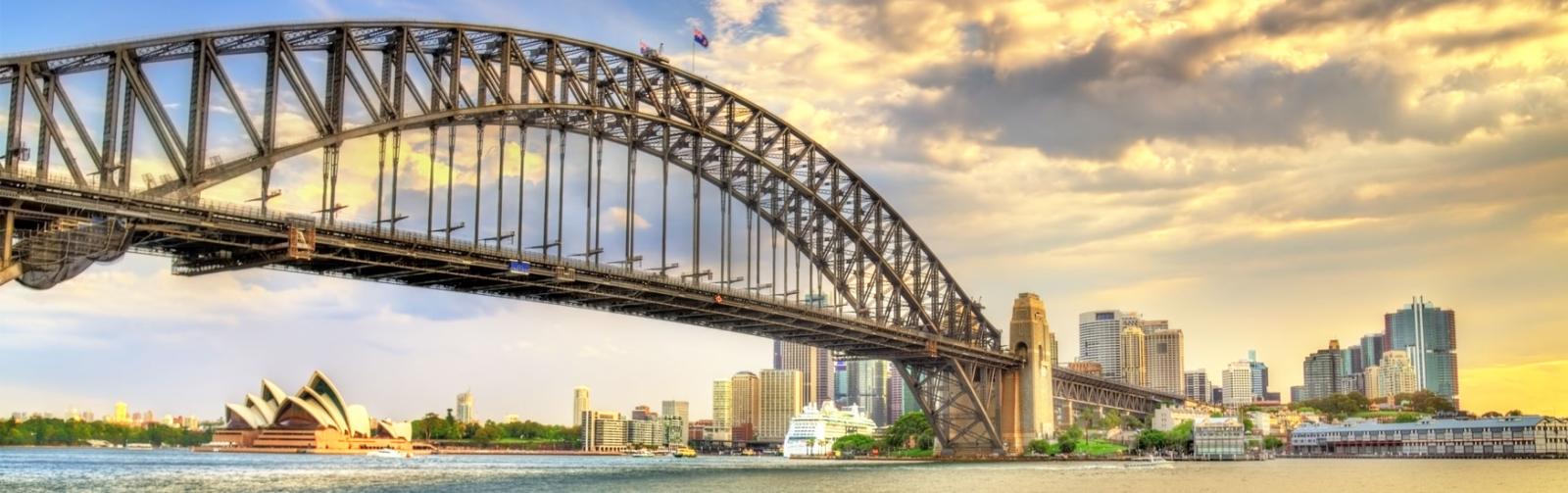 Sydney Harbour Bridge Guide 