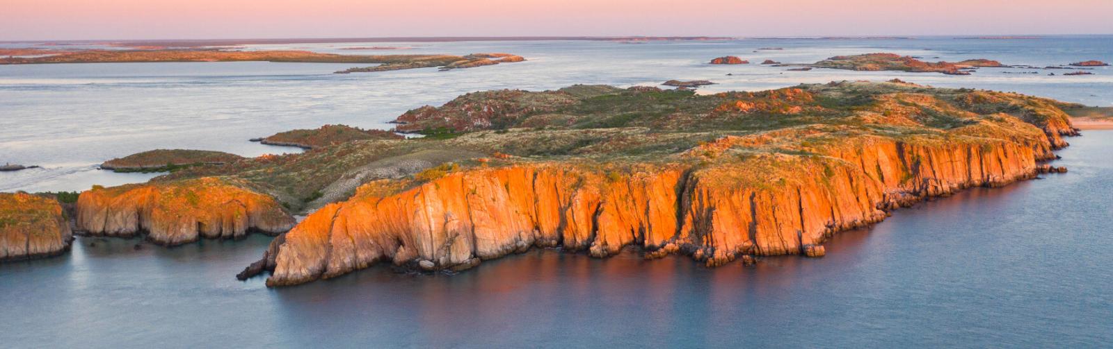 Island Explorer Ventur Atlas