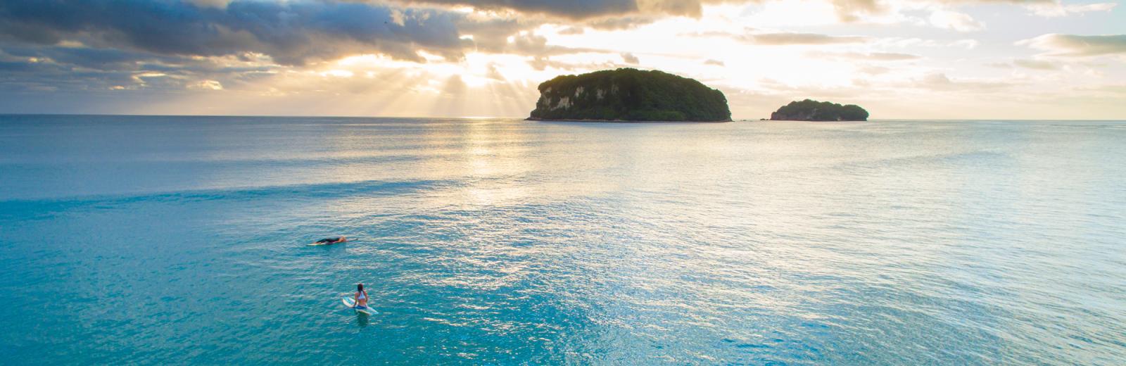 Surf the Coromandel peninsula