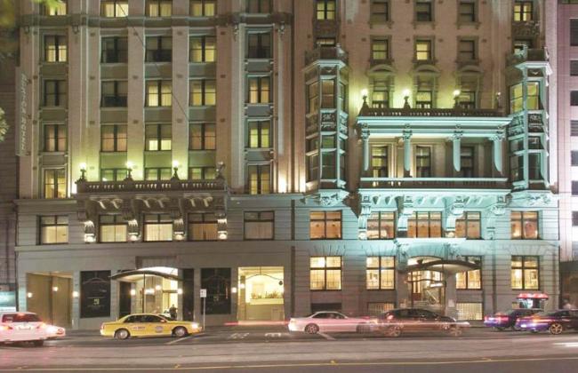 Rendezvous Hotel Melbourne