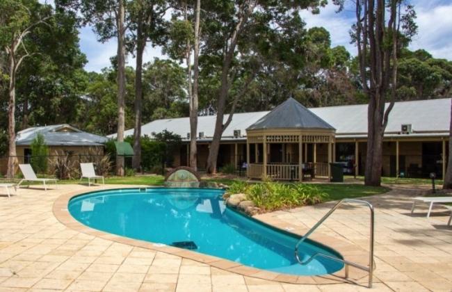 Grande Escape Resort
