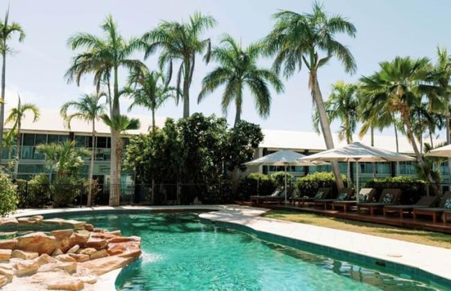 Mangrove Hotel