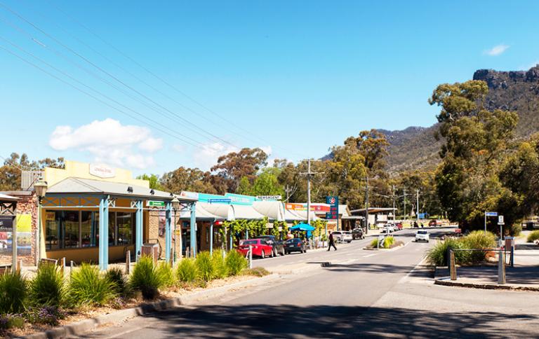 Halls Gap town near Grampians