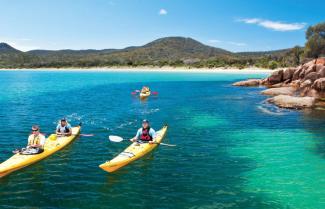 Kayaking Freycinet