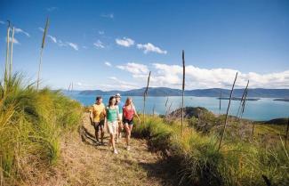 Airlie Beach hiking