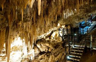 Yalalingup Ngilgi Cave