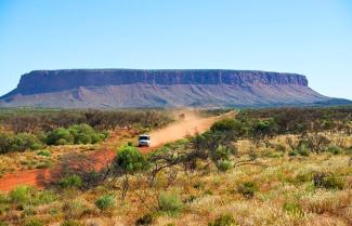 Mt Conner 4WD Outback Adventure Tour