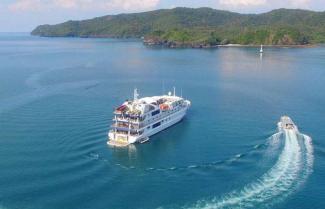 Coral Discoverer