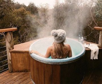 Hot tub at Peppers Cradle Mountain